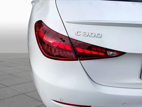 Used 2023 Mercedes-Benz C 300 Sedan image 28
