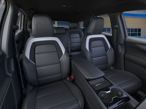 New 2025 Chevrolet Blazer EV LT w/ Super Cruise Package AWD/4WD image 16