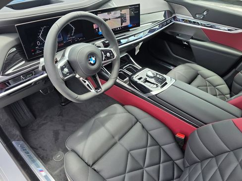 New 2026 BMW 740i w/ Premium Package RWD image 8