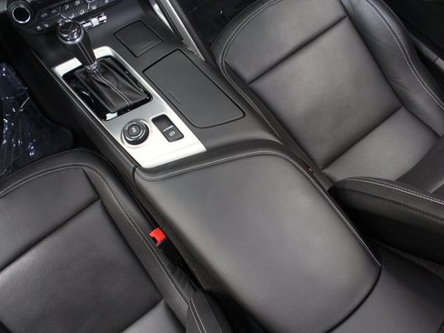 Used 2019 Chevrolet Corvette Grand Sport RWD image 46