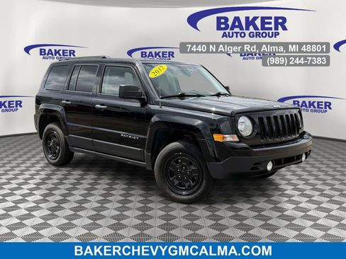 Used 2017 Jeep Patriot Sport AWD/4WD image 1
