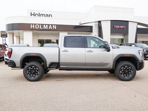 New 2026 GMC Sierra 2500 AT4X w/ LPO, Black Badging Package AWD/4WD image 2