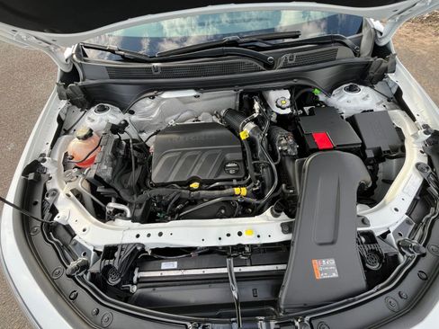 Used 2025 Buick Envista Sport Touring FWD image 31