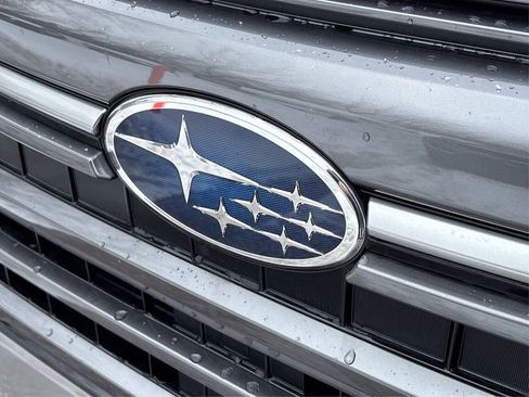 Used 2025 Subaru Forester Premium AWD/4WD image 14