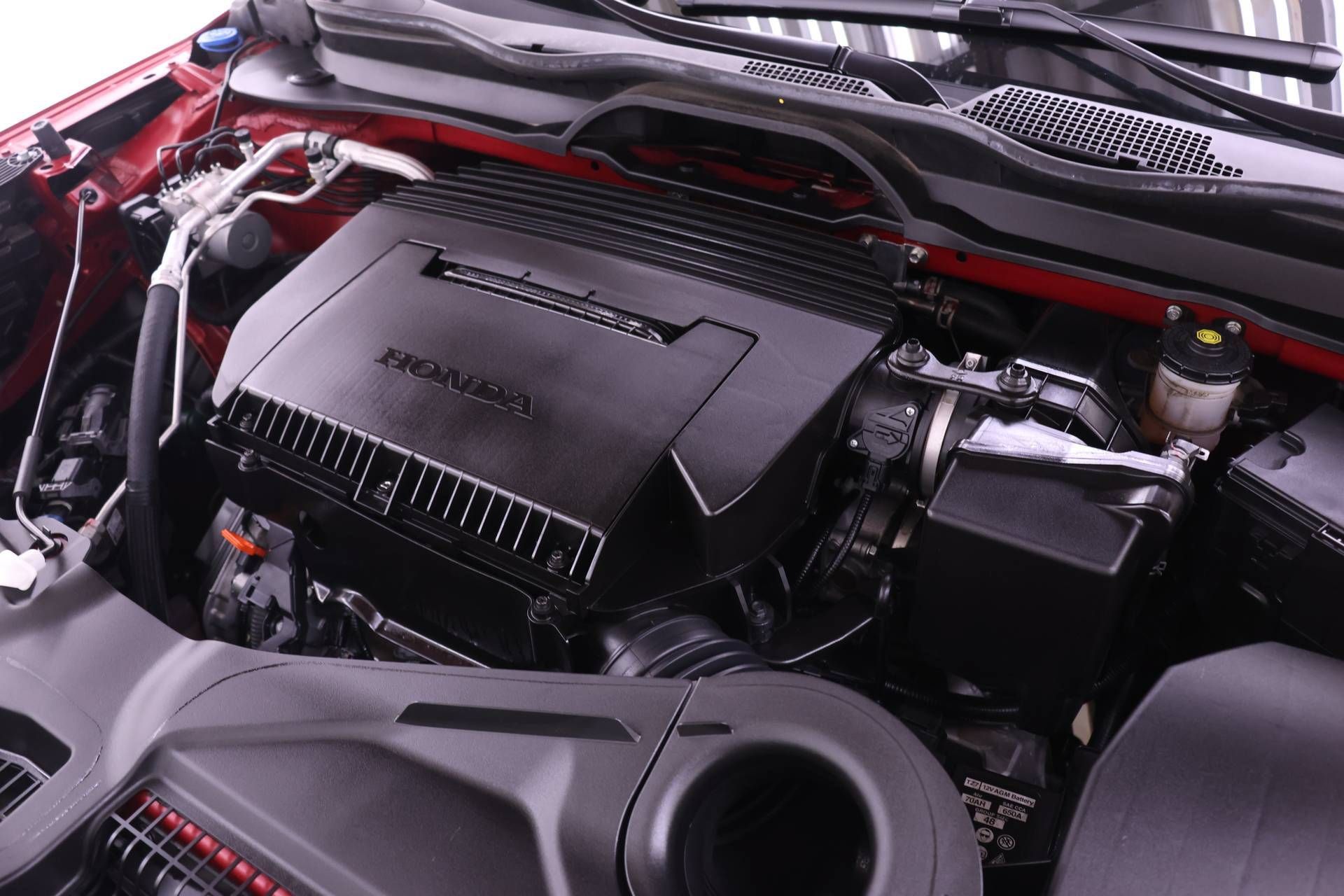Certified 2025 Honda Pilot Black Edition image 17