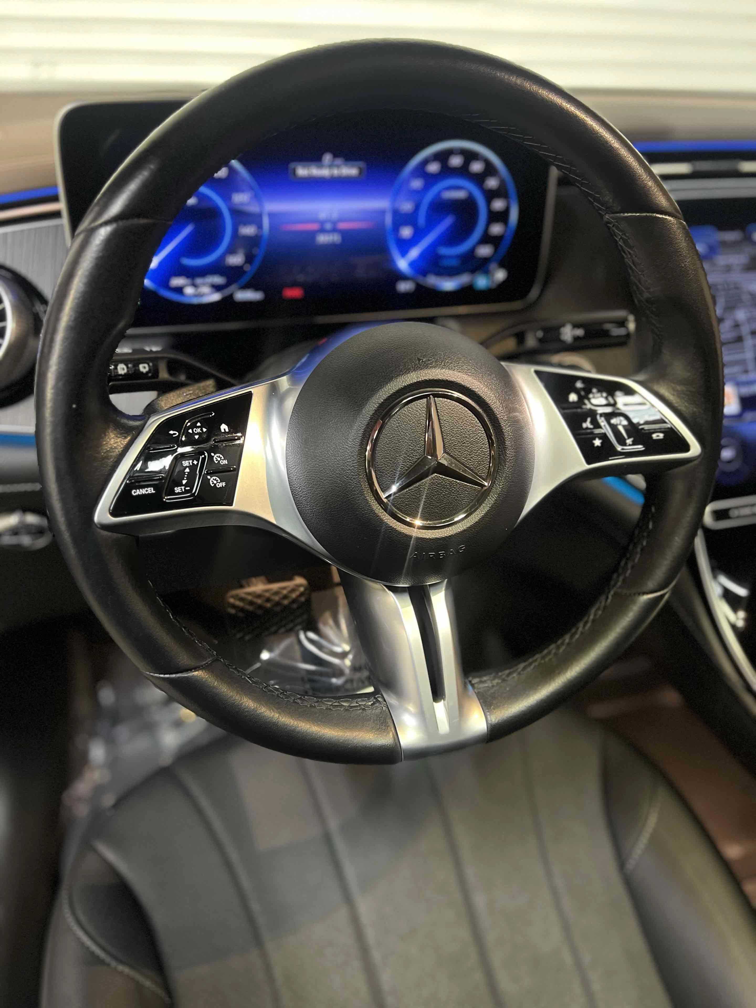 Used 2023 Mercedes-Benz EQE 350+ SUV image 38