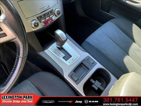 Used 2013 Subaru Legacy 2.5i Premium w/ All-Weather Pkg + Moonroof AWD/4WD image 17