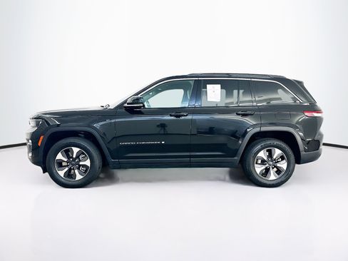 Used 2024 Jeep Grand Cherokee Limited 4xe AWD/4WD image 4