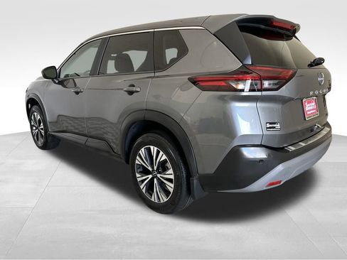 Used 2023 Nissan Rogue SV image 18