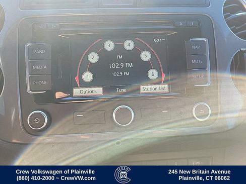 Used 2014 Volkswagen Tiguan R-Line AWD/4WD image 6