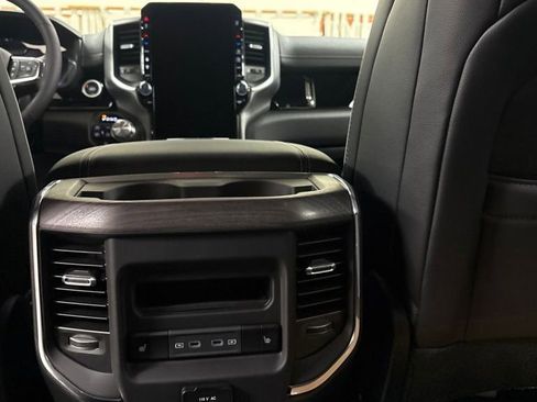 New 2026 RAM 1500 Laramie AWD/4WD image 21
