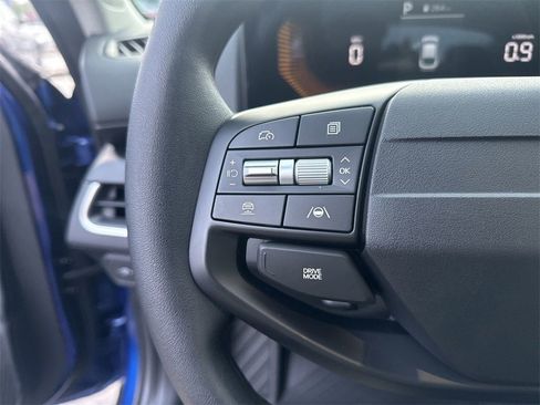 New 2025 Kia K4 LXS image 16