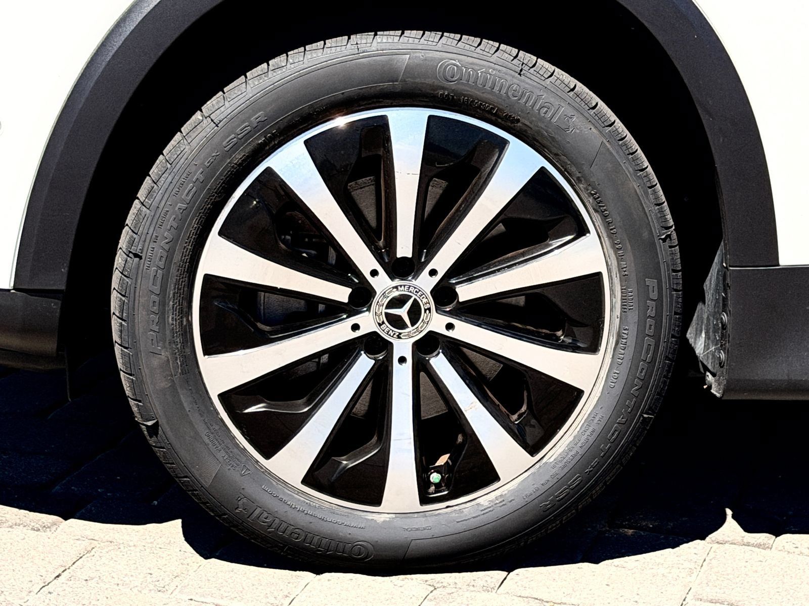 Certified 2023 Mercedes-Benz GLB 250 image 12