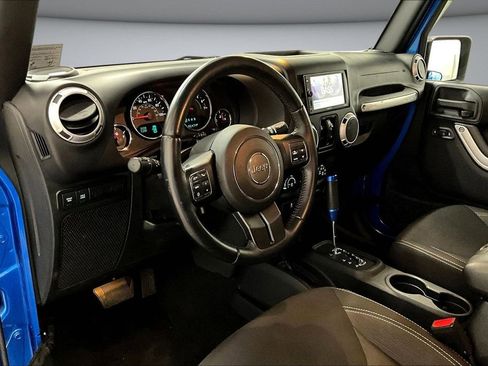 Used 2016 Jeep Wrangler Unlimited Rubicon AWD/4WD image 17
