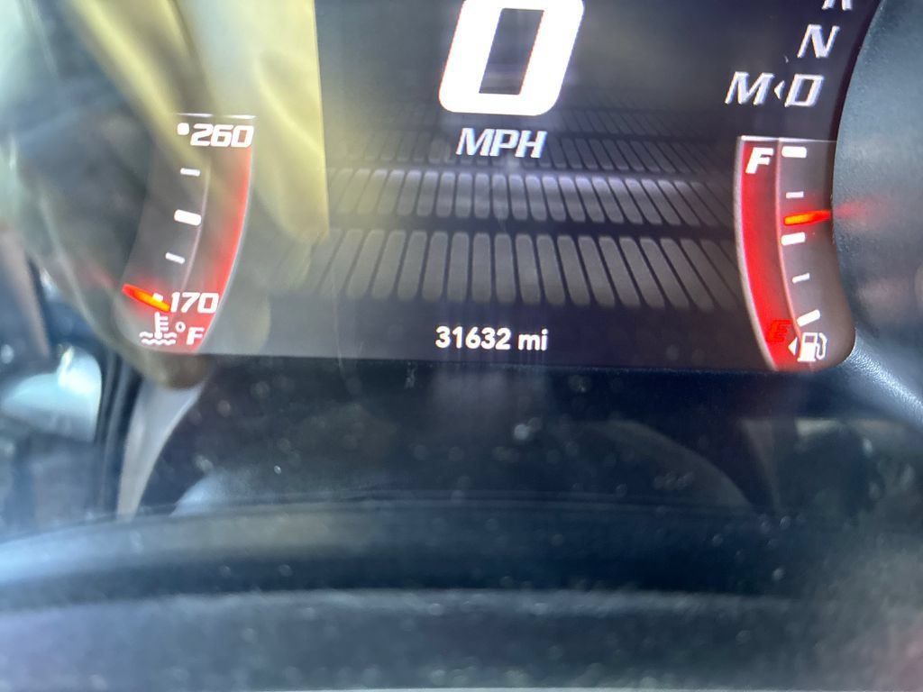 Used 2022 Dodge Challenger SRT Hellcat w/ Plus Package RWD image 26