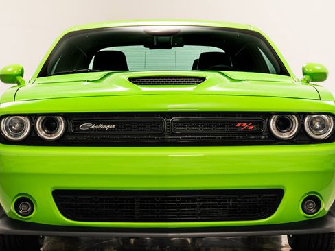 Used 2023 Dodge Challenger R/T Scat Pack w/ Plus Package image 4