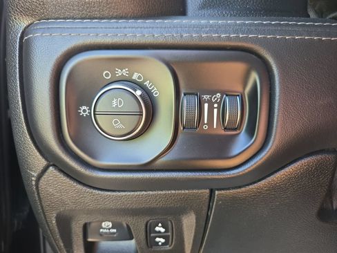 Used 2022 RAM 1500 TRX w/ TRX Level 1 Equipment Group AWD/4WD image 21