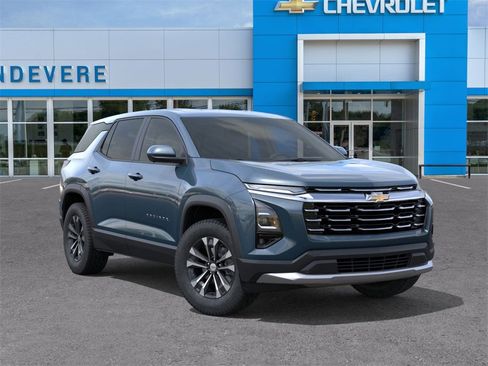 New 2026 Chevrolet Equinox LT image 7