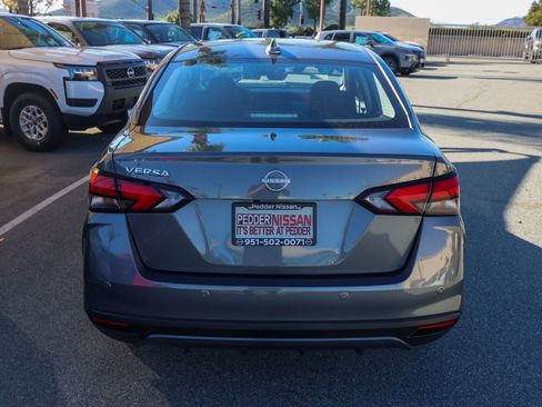 New 2025 Nissan Versa SV image 5