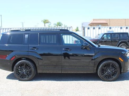 Used 2026 Hyundai Santa Fe Calligraphy AWD/4WD image 3