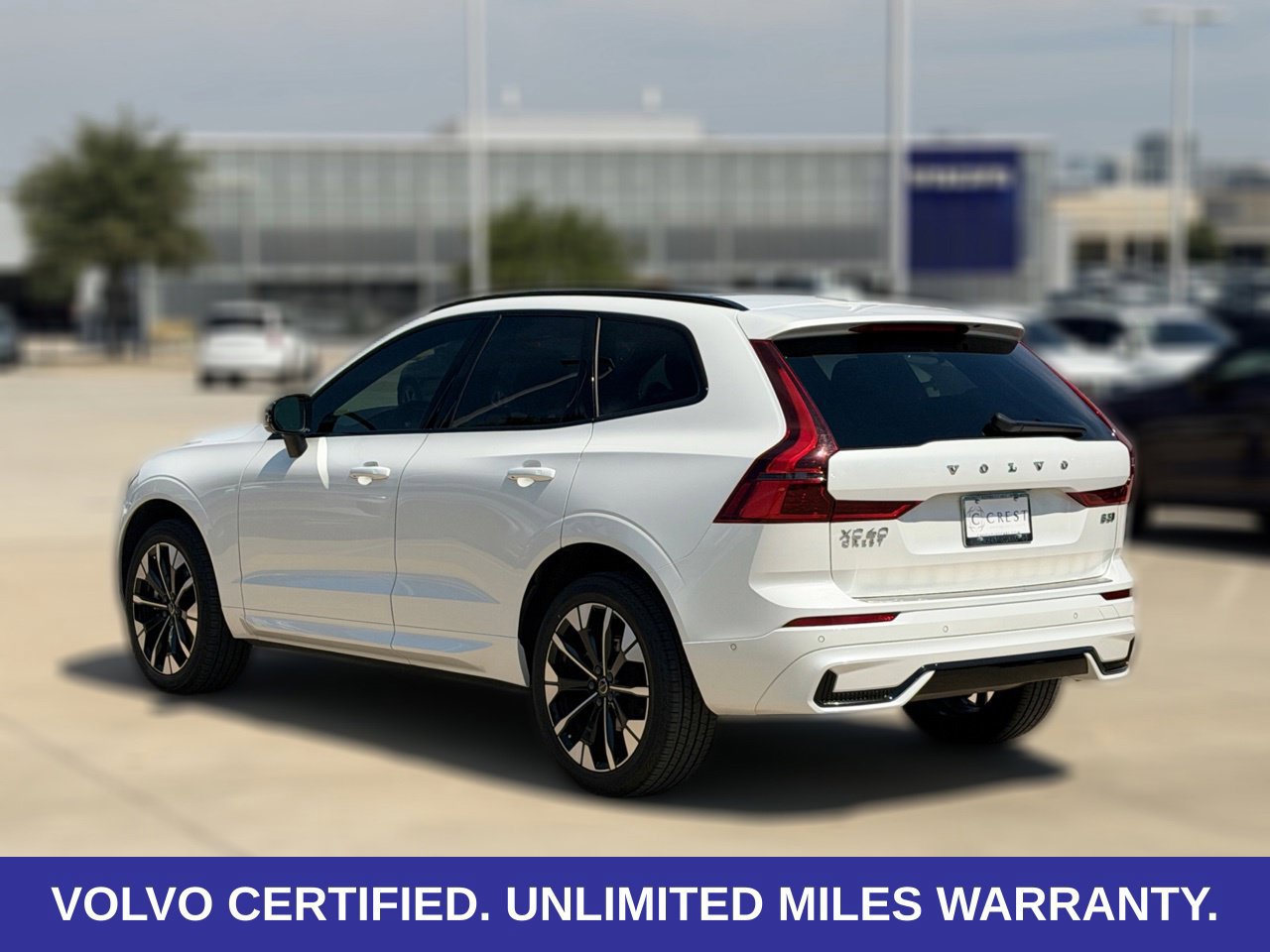 Certified 2026 Volvo XC60 B5 Plus AWD/4WD image 7