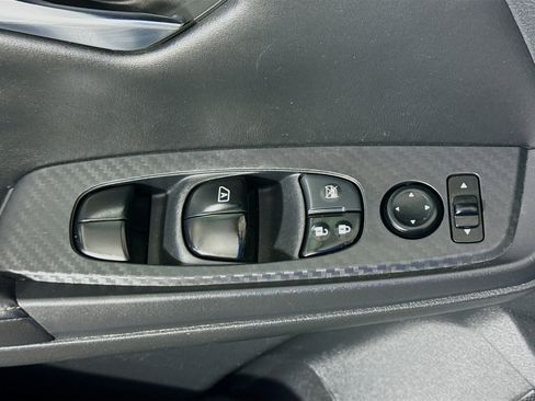 Used 2020 Nissan Sentra SV FWD image 24