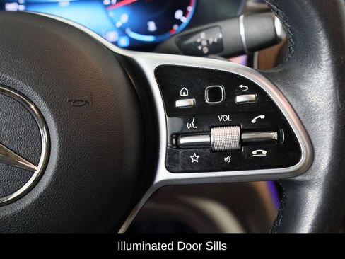 Used 2020 Mercedes-Benz GLC 300 image 10