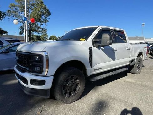 Certified 2023 Ford F250 XLT w/ XLT Premium Package AWD/4WD image 3