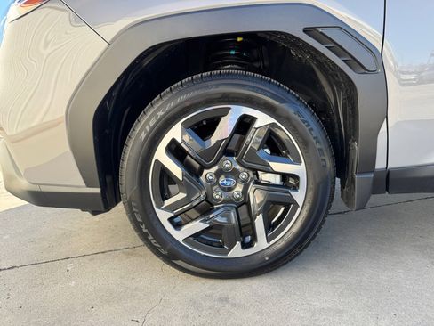 Used 2025 Subaru Forester Limited w/ Protection Package image 30