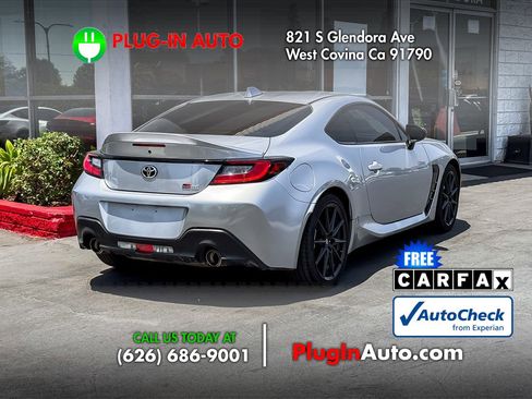 Used 2023 Toyota GR86 Premium RWD image 4