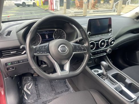 Certified 2022 Nissan Sentra SV image 10