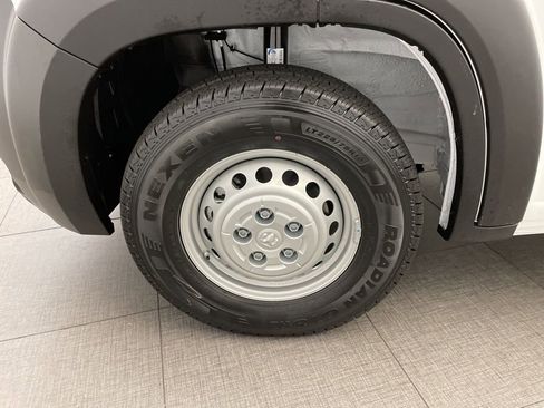 New 2026 RAM ProMaster 3500 w/ Crew Van Package image 10