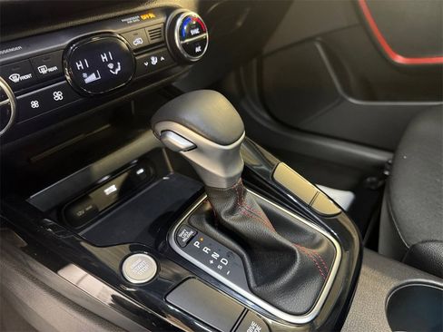 Certified 2023 Kia Soul GT-Line image 21