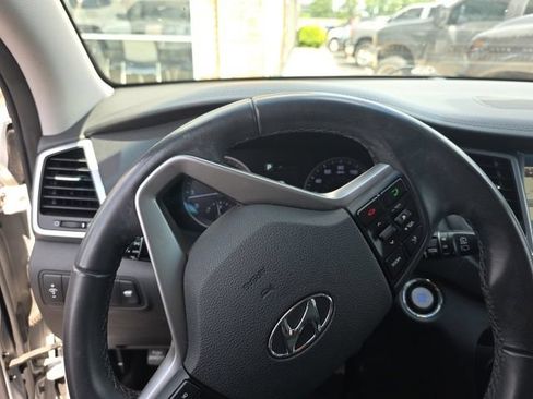 Used 2017 Hyundai Tucson Limited w/ Limited Ultimate Package 03 AWD/4WD image 4