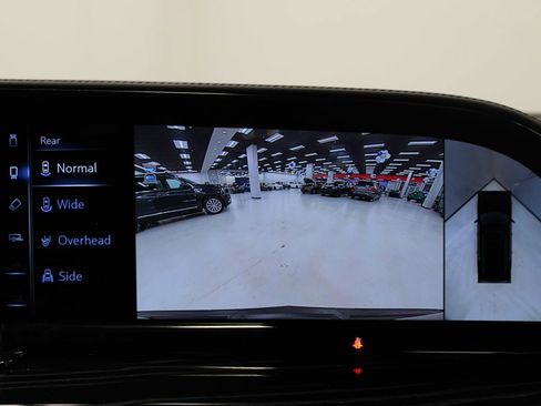 Used 2023 Cadillac Escalade ESV Sport image 43