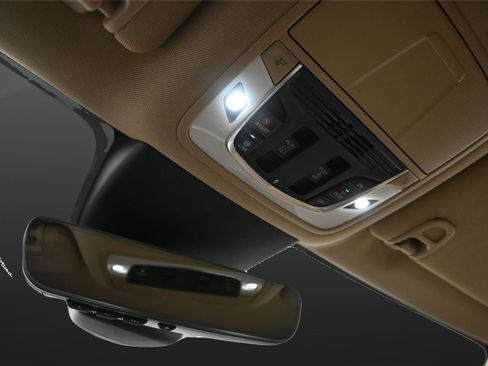 Certified 2023 Acura MDX SH-AWD w/ Technology Package image 7