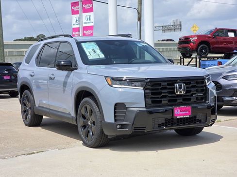 New 2026 Honda Pilot Black Edition image 3