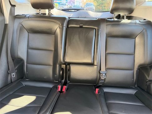 Used 2018 GMC Terrain SLT image 13