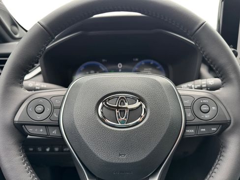 Used 2024 Toyota RAV4 XSE w/ Advanced Technology Package AWD/4WD image 18