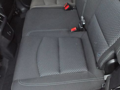 Used 2024 GMC Terrain SLE AWD/4WD image 14