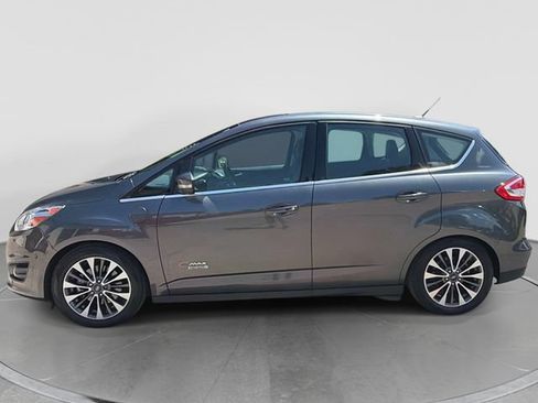 Used 2017 Ford C-MAX Energi Titanium w/ Equipment Group 501A FWD image 7