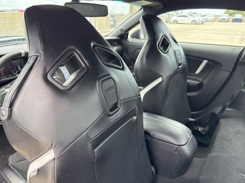 Used 2020 Ford Mustang Shelby GT500 w/ Carbon Fiber Track Pack image 10