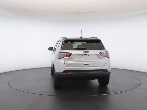 New 2026 Jeep Compass Limited w/ Sun, Sound & Navigation Group image 8