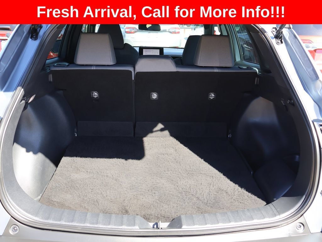 Used 2024 Toyota Corolla Cross AWD Hybrid image 7
