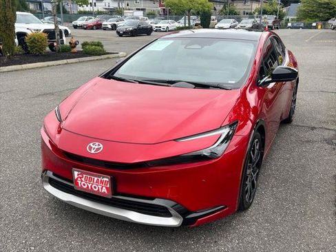 Certified 2026 Toyota Prius Plug-In Hybrid w/ Limited Premium Package FWD image 4
