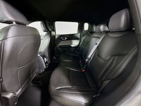Used 2025 Jeep Compass Limited AWD/4WD image 28