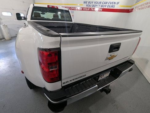 Used 2015 Chevrolet Silverado 3500 LT w/ LT Convenience Package image 5