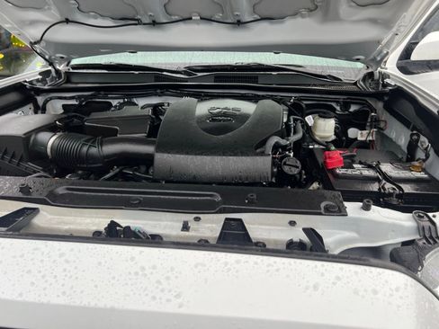 Used 2021 Toyota Tacoma SR image 33