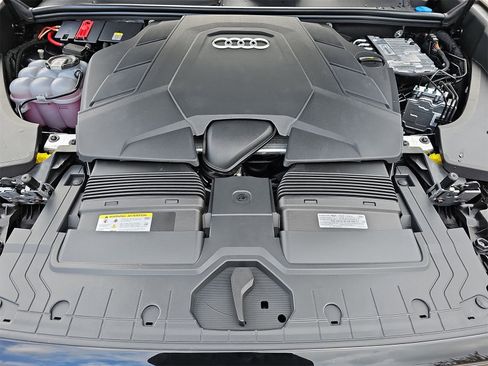 New 2026 Audi Q8 Prestige image 33