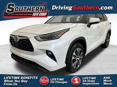 Used 2024 Toyota Highlander LE